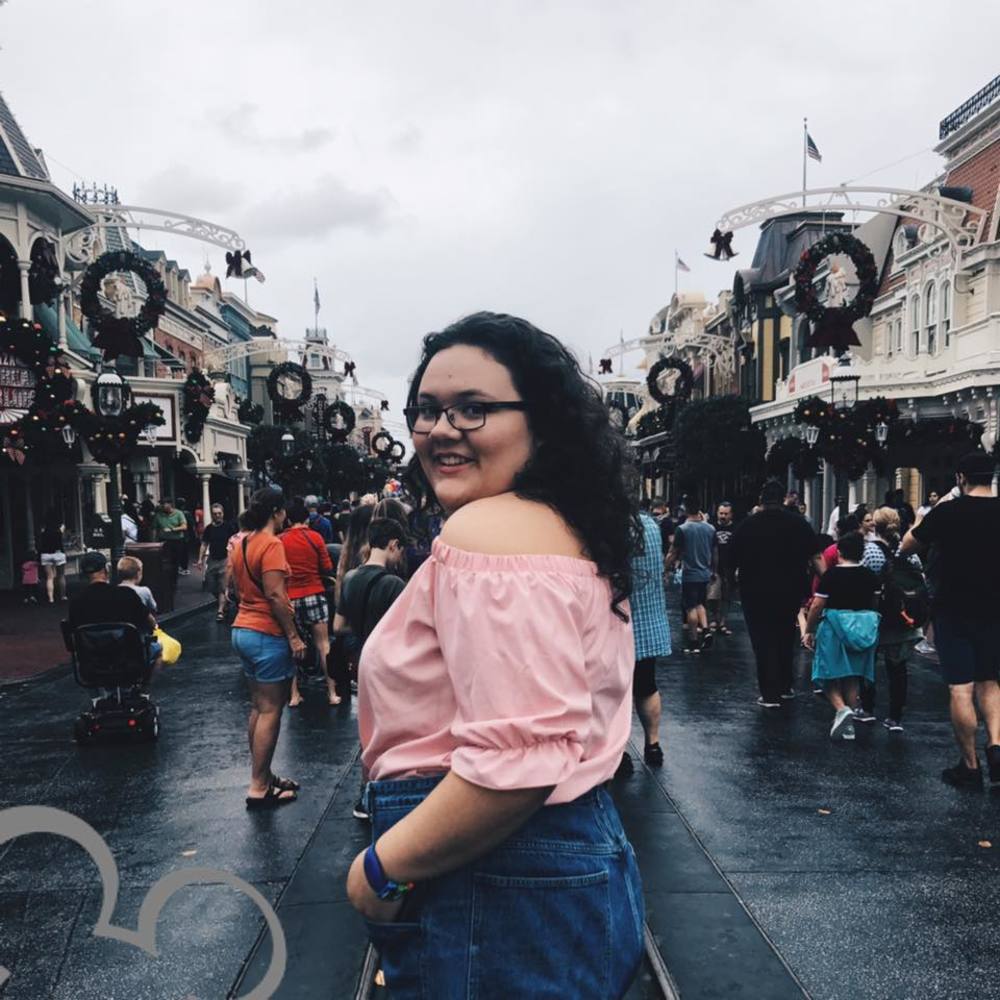 Meet your Posher, Lili